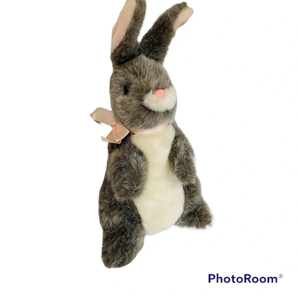 Vintage Commonwealth plush 1988 gray & white bunny rabbit puppet stuffed animal